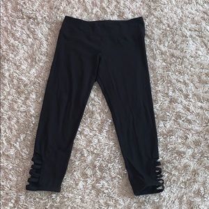 Capri yoga pants with strappy sides
